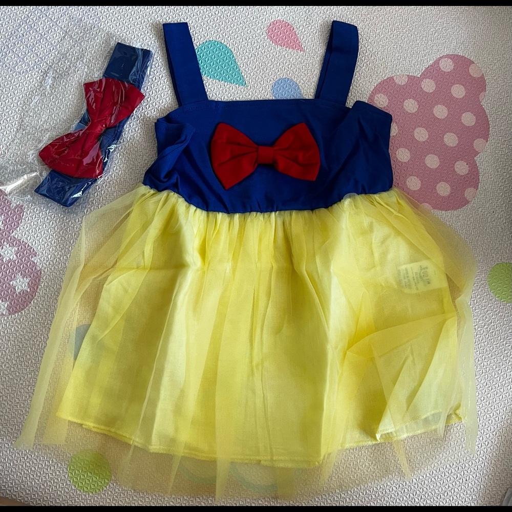 Snow White inspired baby dress NWOT